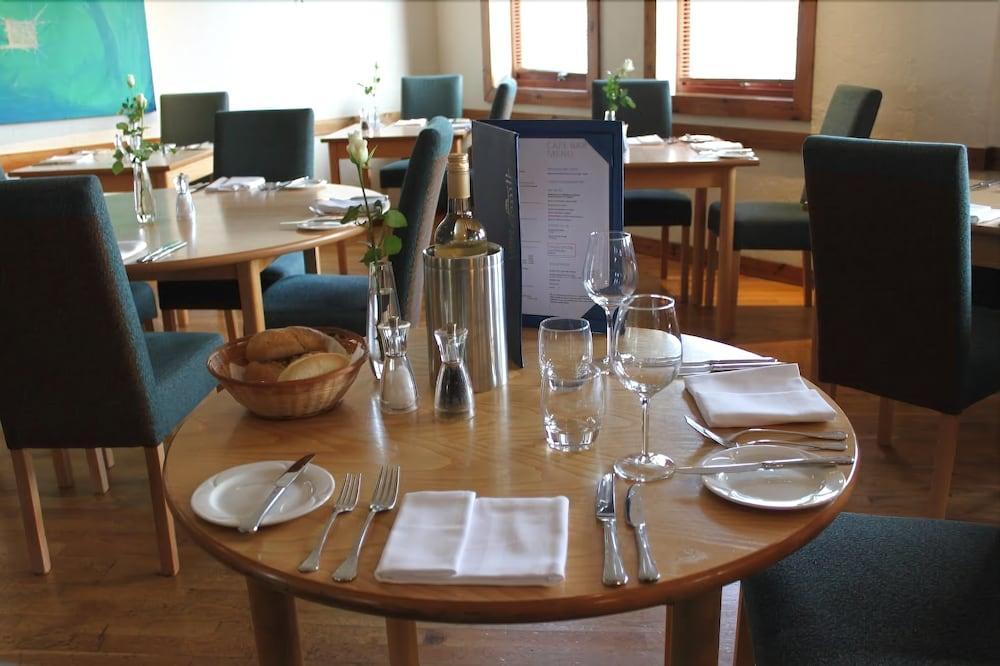 Western Milford Hotel 3*